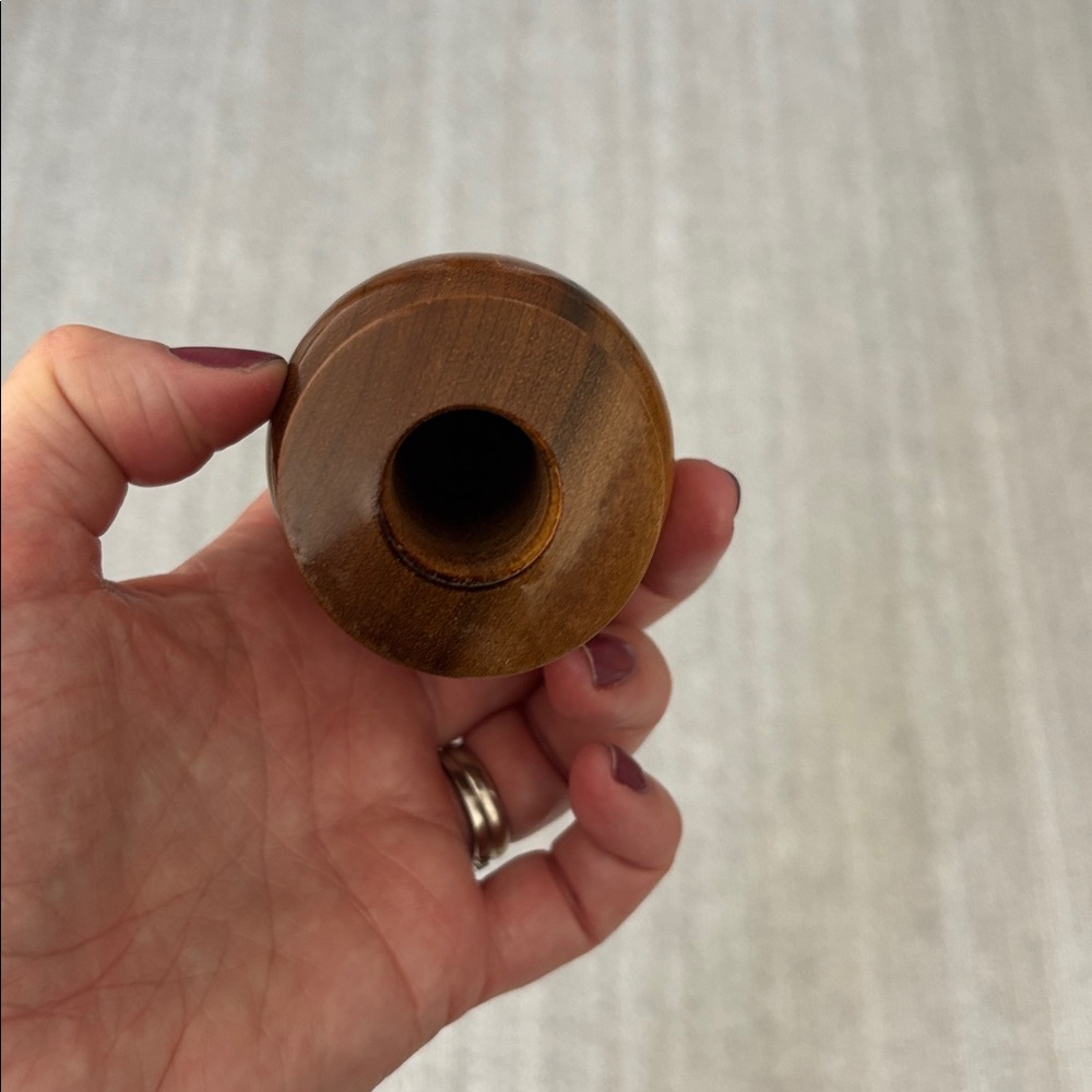 Vintage Oregon Myrtlewood mini vase candle holder Brown Wooden Vase 3” tall - Picture 7 of 9
